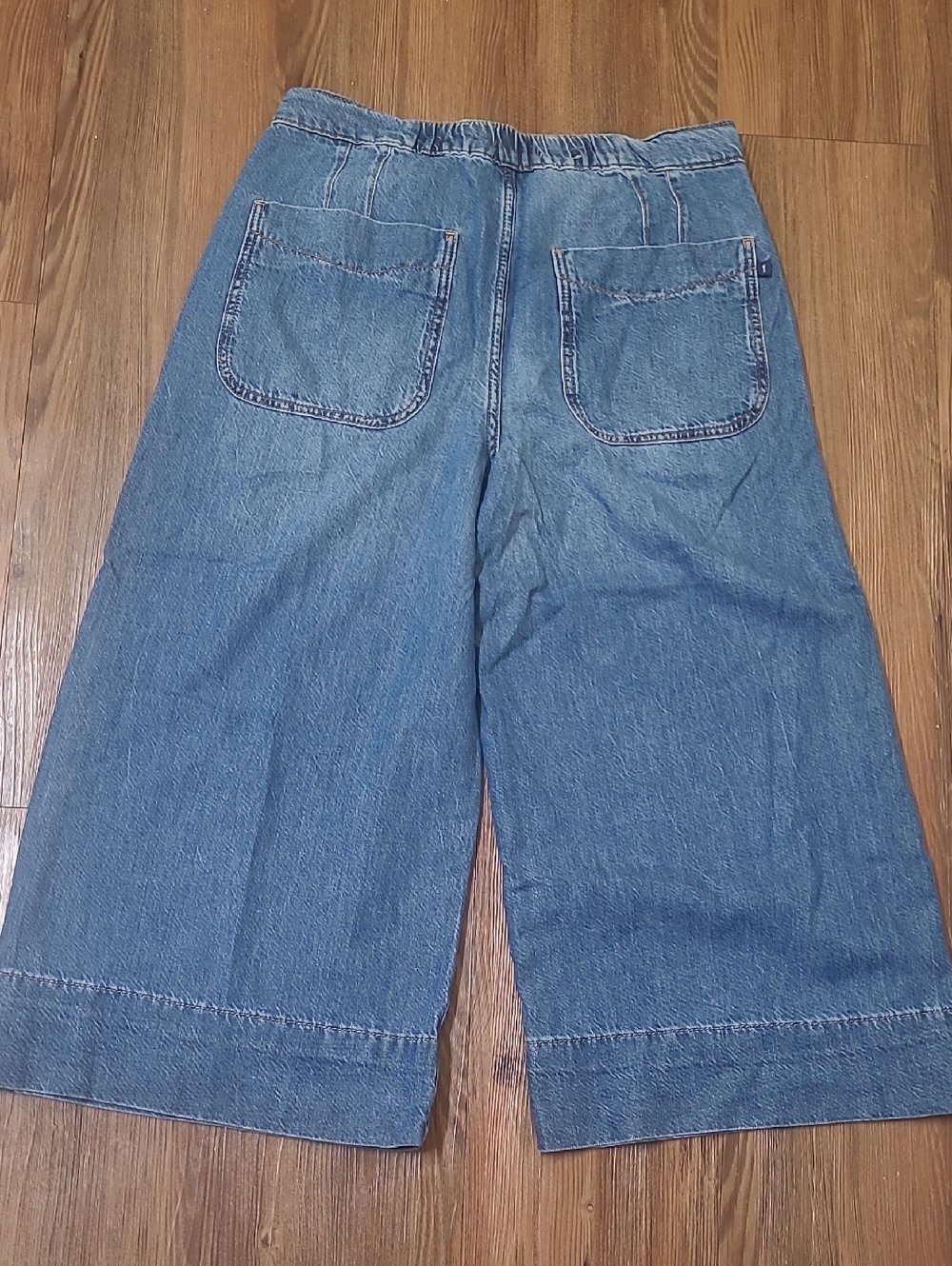 Pilcro Relaxed Wide-Leg Denim Jeans in Light Blue used good - Picture 9 of 12